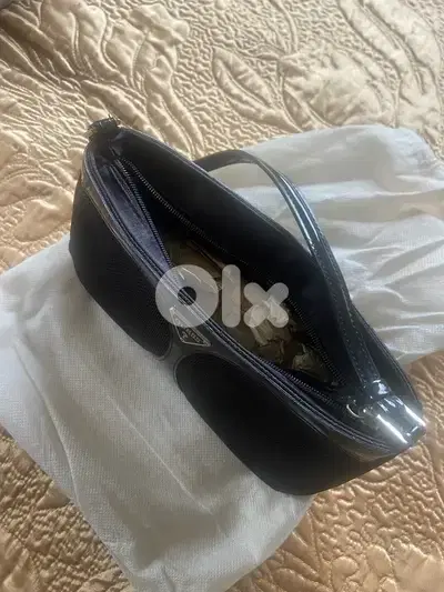 guess small handbag