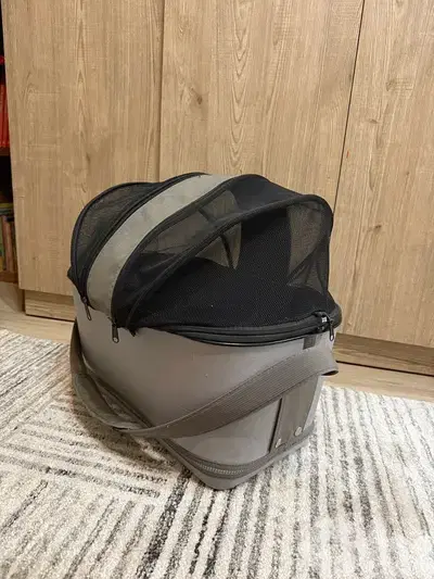 Pet Bag/ Cage شنطة/ قفص