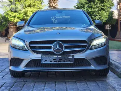 2019 Mercedes-Benz C300