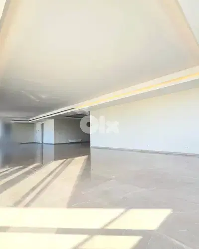 RA26-4692 Super Deluxe Apartment for Rent – Sursock, Achrafieh