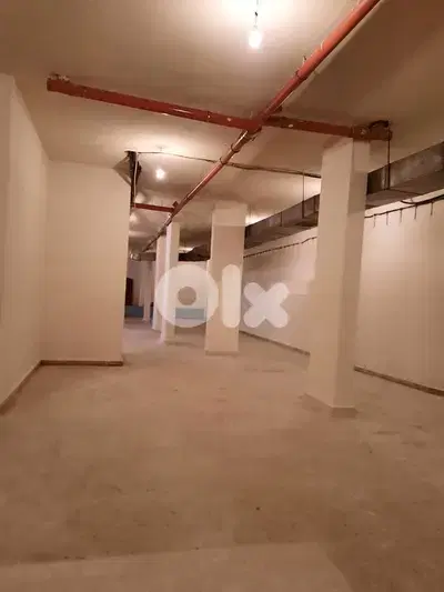 Warehouse for Rent in Kraitem
