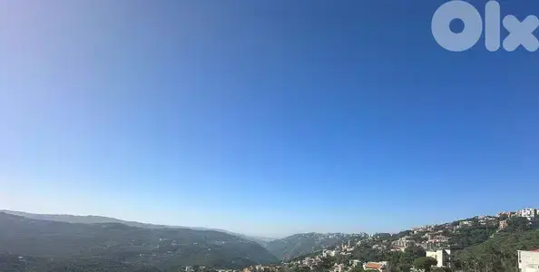 رووف للايجار في برمانا/العيون  ROOF in Broummana /Al Oyoun