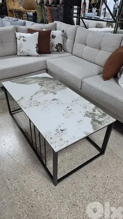 center table ceramic طاولة نصف سيراميك