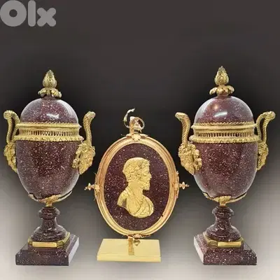 Prophyry set Antique