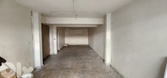 GMC222AJ Shop for rent in Sabtieh - محل للإيجار في السبتية