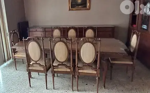 Vintage Salle à manger en véritable bois massif.