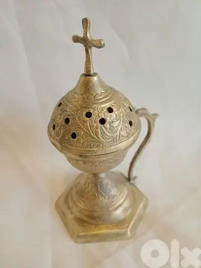 مبخرة كنسية قديمة نحاس