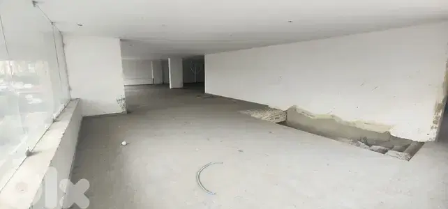 GMC228AJ -Showroom for sale in Baouchrieh - صالة عرض للبيع في البوشرية