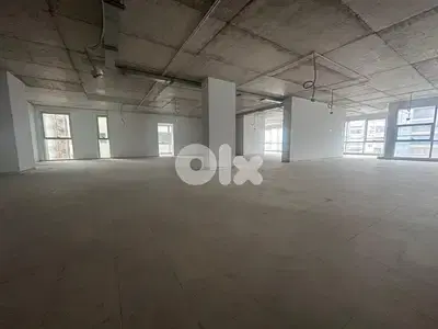 Office for Rent in Ramlet Al Baydahمكتب للإيجار في الرملة البيضاء