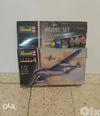 Vampire F MK. 3 Plastic Model Plane 1:72. .
