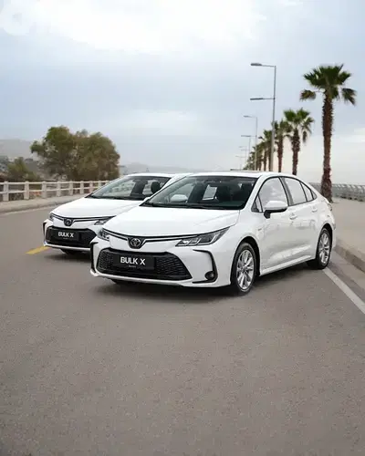 Toyota Corolla Hybrid - 2025 MY - 0 KM - Sunroof - Leather Seats