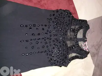 فساتن لا جميع المناسبات