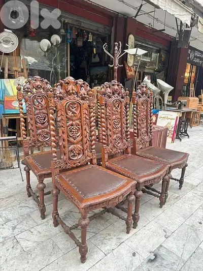 كراسي سفرة عدد٦ خشب سنديان فخمين انتيك من الروائع