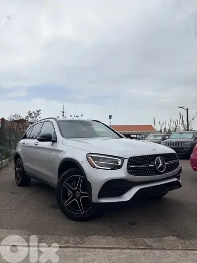 Mercedes-Benz GLC 300 2020  clean car fax