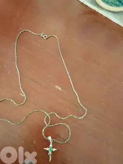 CROSS vintage necklace