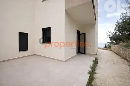 Apartment for Sale in Mastita with Terrace - CPJTA01