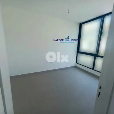 Office for Rent in Zalka مكتب للإيجار في الزلقا