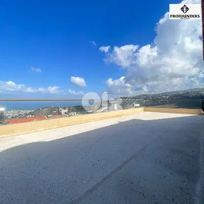 Apartment for sale in Mazraat Yachouh شقة للبيع في مزرعة يشوع