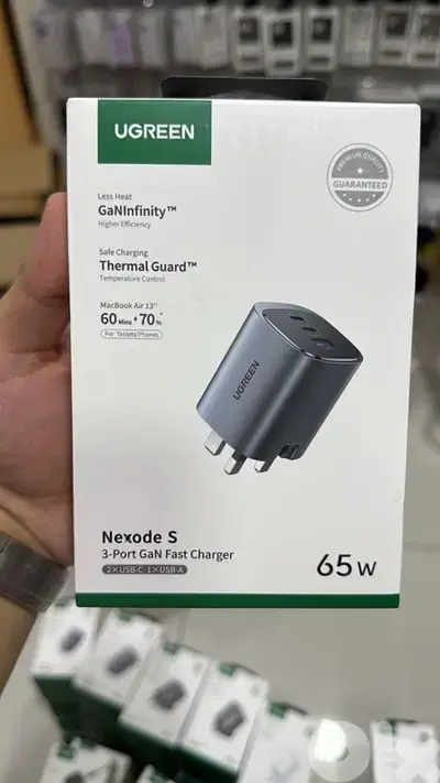 Ugreen Nexode S 65w 3-port Gan Fast Charger 3pin (2xusb-c,1xusb-a)