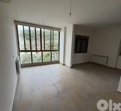 Apartment for Rent in Baabdat