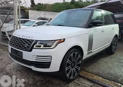 Land Rover Vogue 2018 supercharged V8