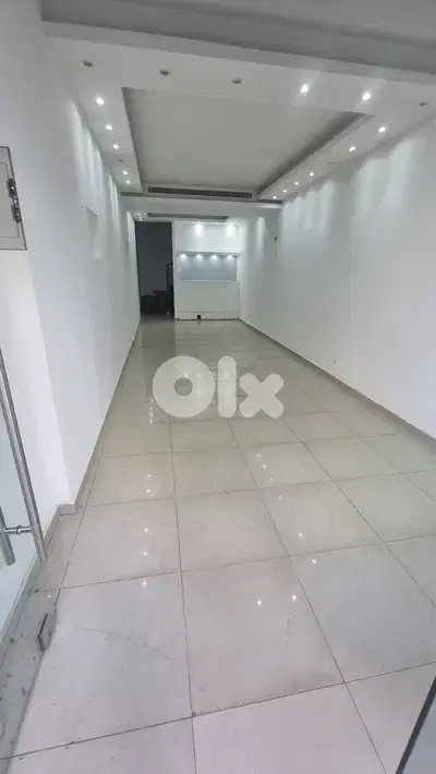 Shop for Sale In Zalka   محل للبيع في الزلقا