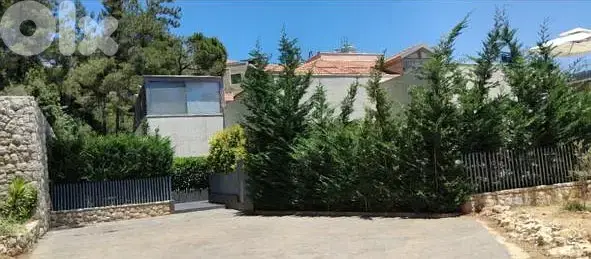 APARTMENT IN BAABDAT PRIME WITH MOUNTAIN VIEW , (220SQ) , (BBR-124)