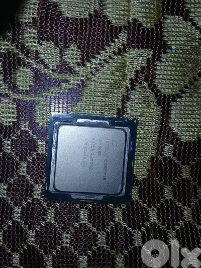Intel I5 6500  Fujitsu 250W 80 Plus Gold And Mother bord