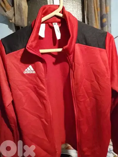 Adidas T-shirt
