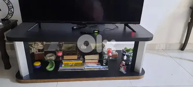 tv table