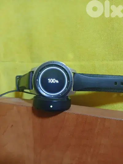 Samsung galaxy watch gear s3