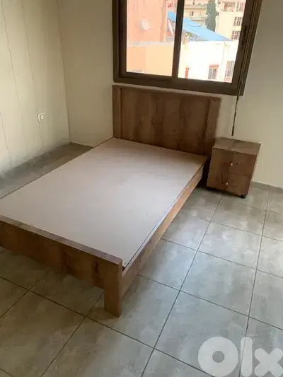 تخت مفرد ونص جديدة من المعمل بافضل الاسعار