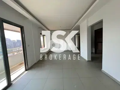 L20626 - 3 Bedroom Apartment For Sale in Achrafieh, Sioufi