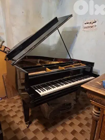 piano baby grand glossy black coloured tuning warranty