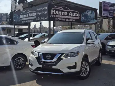 Nissan Rogue 2018 4x4 Sv Full options cameras sensors CLEAN CAR FAX!!