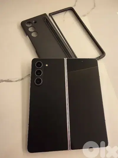 z fold 5  1 TB like new