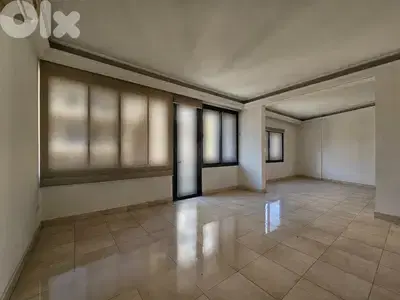 GMC125LG Apartment for rent in Achrafieh - شقة للإيجار في الأشرفية GMC125LG Apartment for rent in Achrafieh - شقة للإيجار في الأشرفية