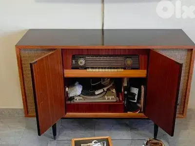 radio gramaphone Vintage