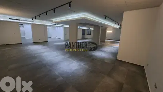 Showroom/Warehouse for rent in Dekweneh Ref#PV113 معرض/مستودع للإيجار