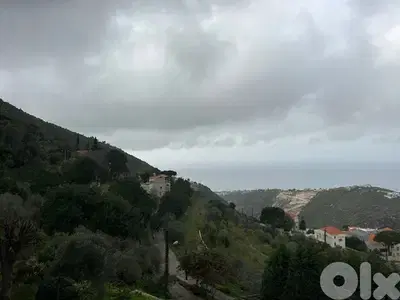 Land for sale in Fghal-Jbeil أرض للبيع في فغال، جبيل
