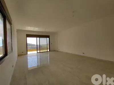 Apartment for sale in Halat with garden | CS