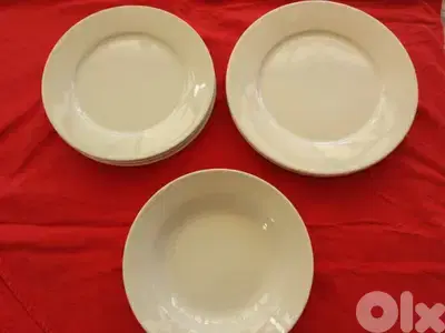 7 white plates - Not Negotiable