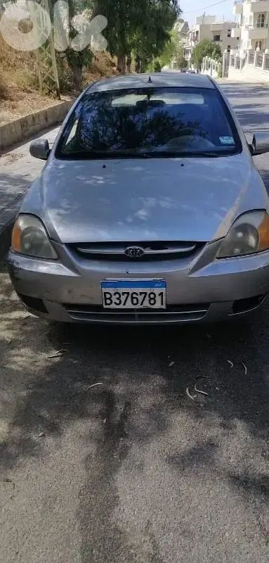 كيا ريو 2003