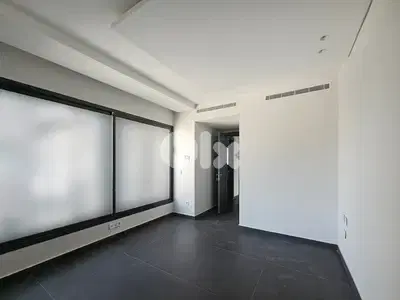 GMC151LG Apartment for sale in Achrafieh - شقة للبيع في الأشرفية