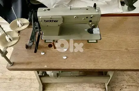 مكنة خياطة درزة sewing machine