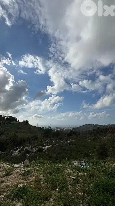 Land for sale in Qornet el Hamra