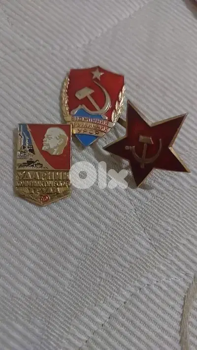 Set of Three USSR Pins The USSR Star,Lenin & WW2