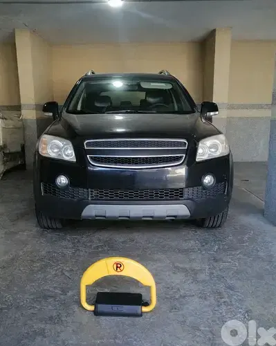 حارس لموقف سيارتك