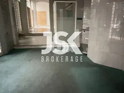 L20894 - 254 SQM Duplex Shop For Rent in Hamra, Ras Beirut