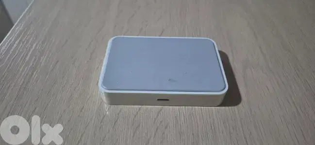 Original Apple iPhone Lightning Dock – White